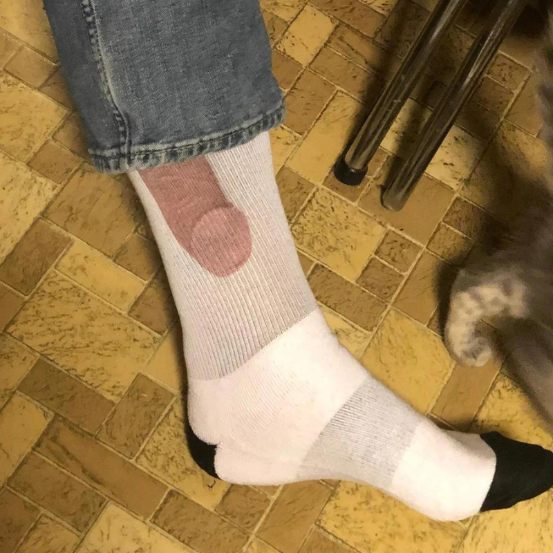 Show Off Socks