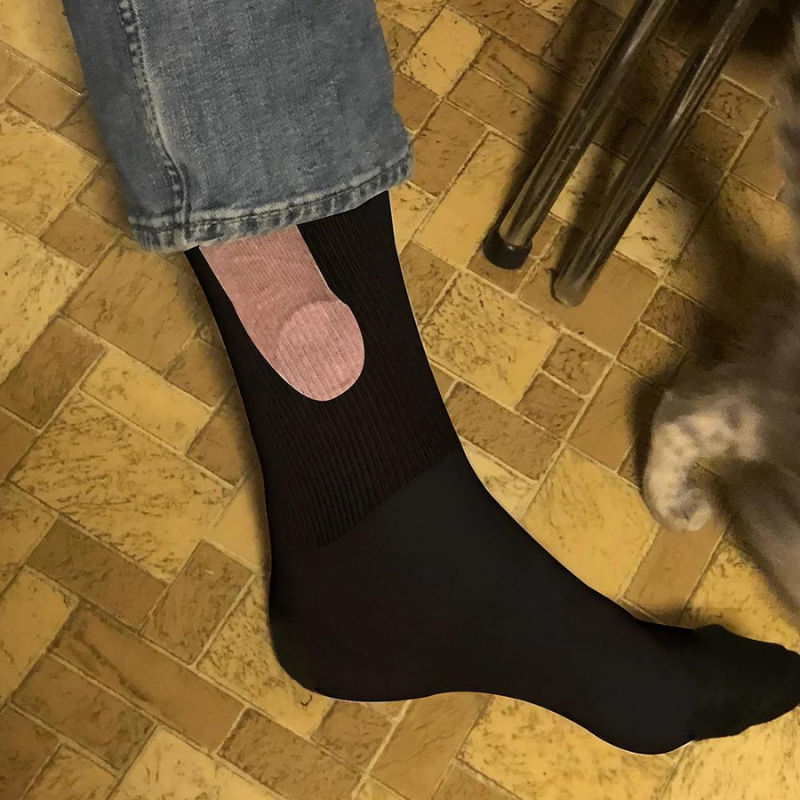 Show Off Socks