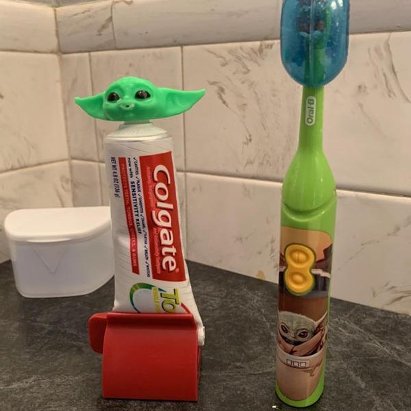 Baby Yoda & Shrek Toothpaste Topper